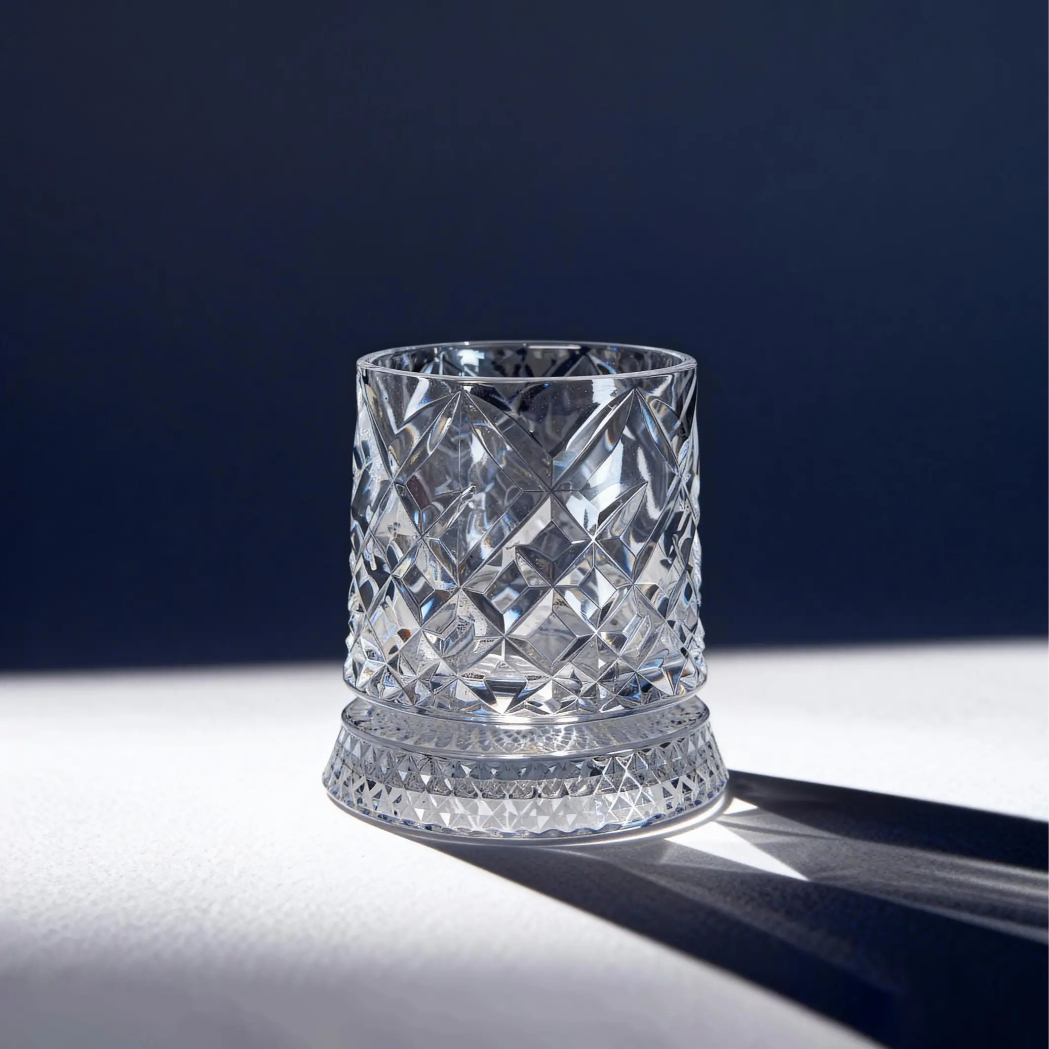 360° Spinning Star Cut Crystal Whiskey Glass - Image 8